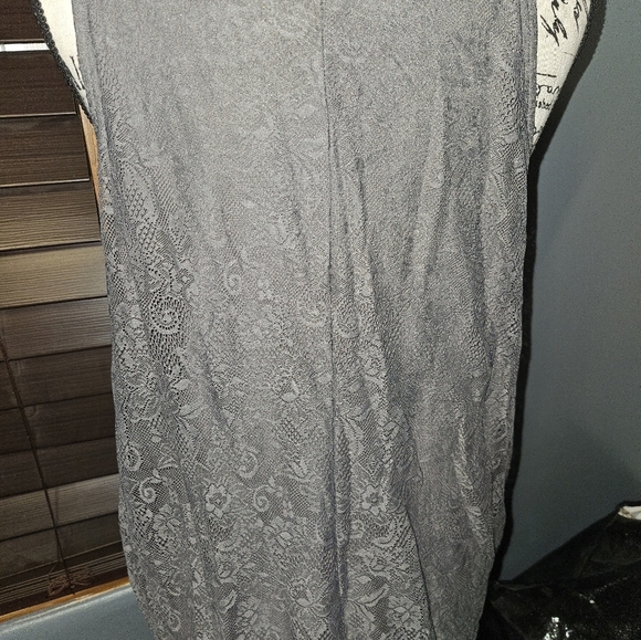 Loft Outlets Womans Gray Tank Top Size L - Picture 8 of 12